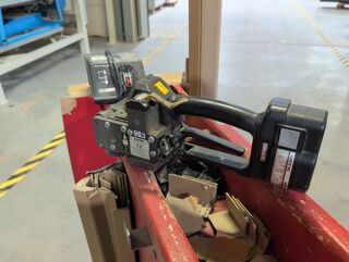 Accu omsnoeringsapparaat met magazijnwagen Fromm, P324
